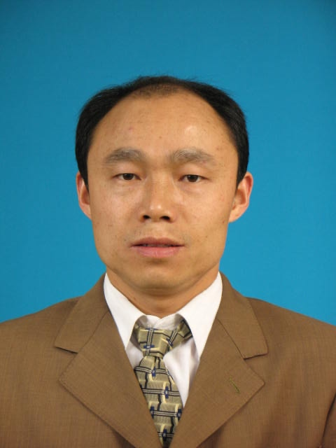 龚少华(物理学学术型)
